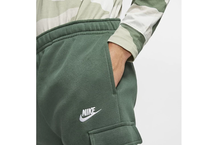 Nike Club Fleece Trainingsbroek Groen/wit Heren 4 Nike Club Fleece Trainingsbroek Groen/wit Heren - Afbeelding 4