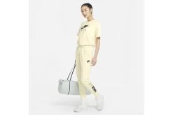 Nike Air Trainingsbroek Beige Dames 11 Nike Air Trainingsbroek Beige Dames -Koop de nieuwe sportmode. 37096261 6