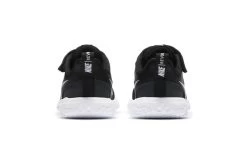 Nike Revolution 5 Sneaker Zwart/wit Peuter 10 Nike Revolution 5 Sneaker Zwart/wit Peuter -Koop de nieuwe sportmode. 37096893 5