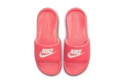Nike Victori One Badslippers Sea Coral/Coral Chalk/Sail Dames 7 Nike Victori One Badslippers Sea Coral/Coral Chalk/Sail Dames -Koop de nieuwe sportmode. 37113491 3