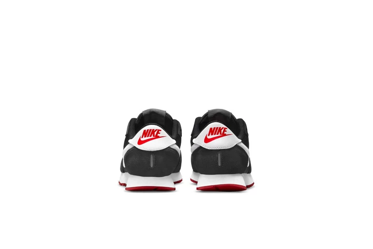 Nike MD Valiant Sneakers Zwart/Dark Smoke Grey/University Red/Wit KIDS 4 Nike MD Valiant Sneakers Zwart/Dark Smoke Grey/University Red/Wit KIDS - Afbeelding 4