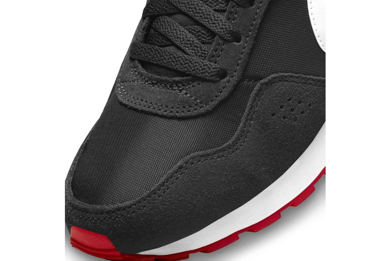 Nike MD Valiant Sneakers Zwart/Dark Smoke Grey/University Red/Wit KIDS 6 Nike MD Valiant Sneakers Zwart/Dark Smoke Grey/University Red/Wit KIDS - Afbeelding 6